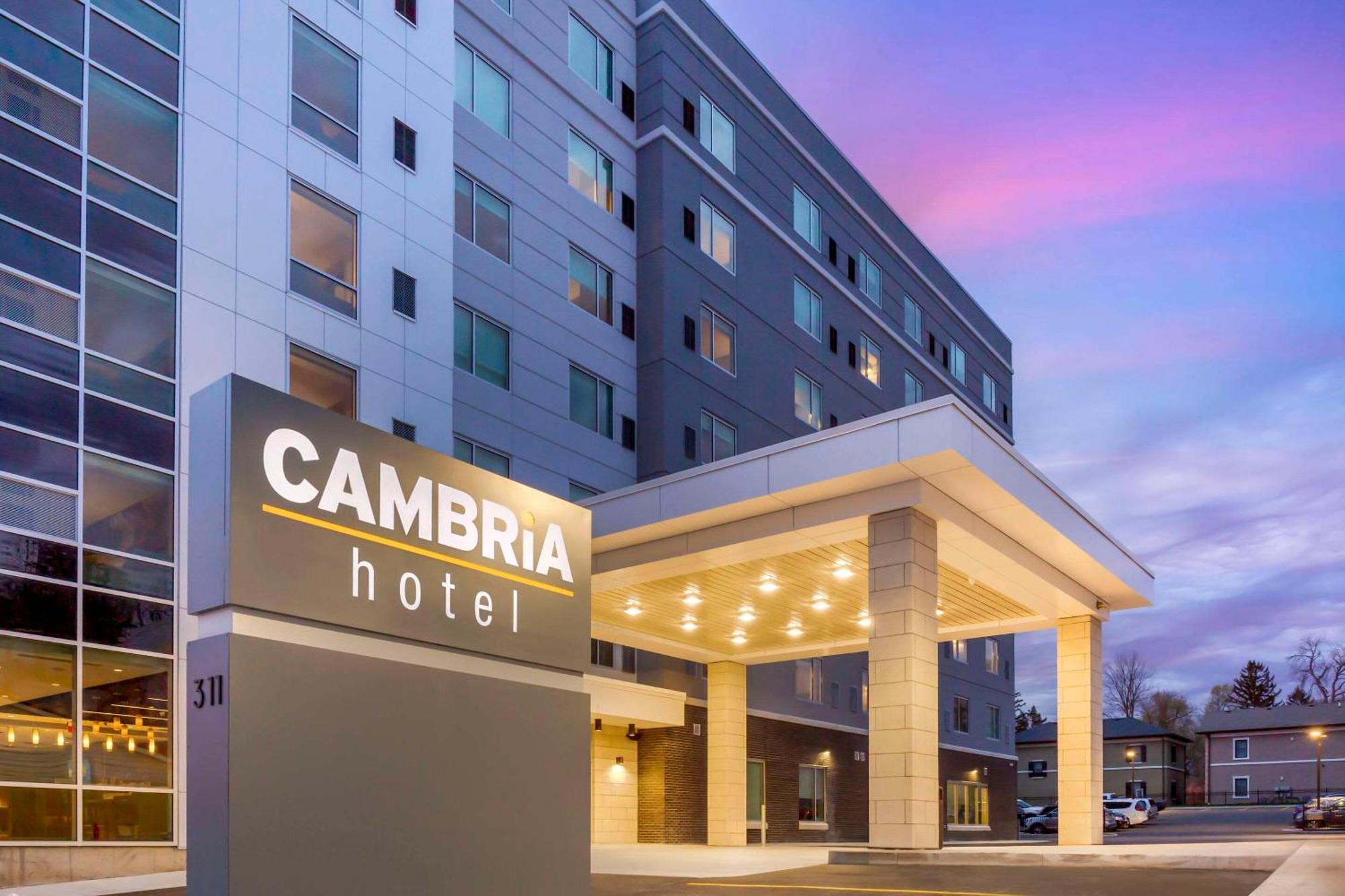 Cambria Hotel Ниагара-Фолс Экстерьер фото